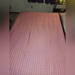 Pink /Brown Reversible Quilted Bedspread